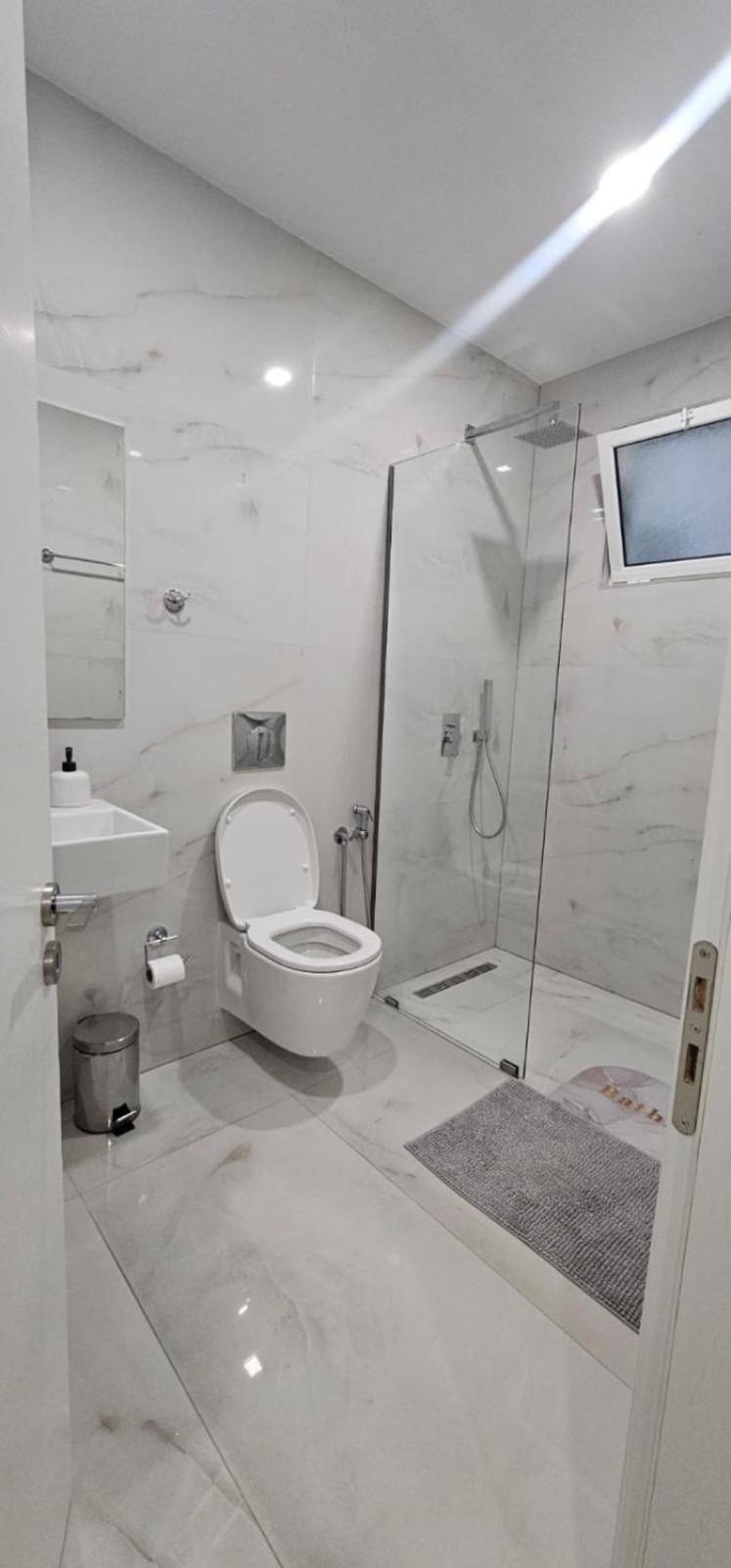 Hotel Edina Apartments By Hp Saranda Dış mekan fotoğraf