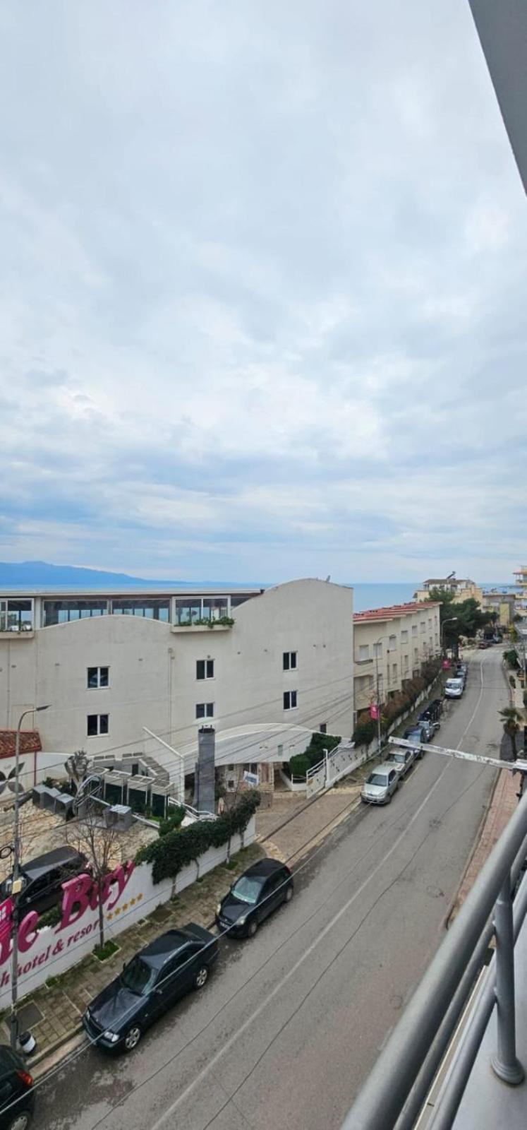 Hotel Edina Apartments By Hp Saranda Dış mekan fotoğraf