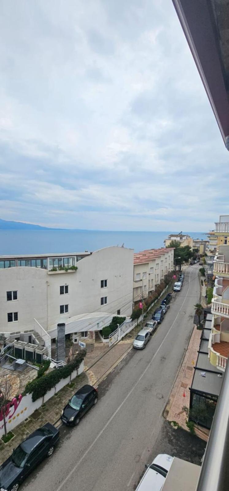 Hotel Edina Apartments By Hp Saranda Dış mekan fotoğraf