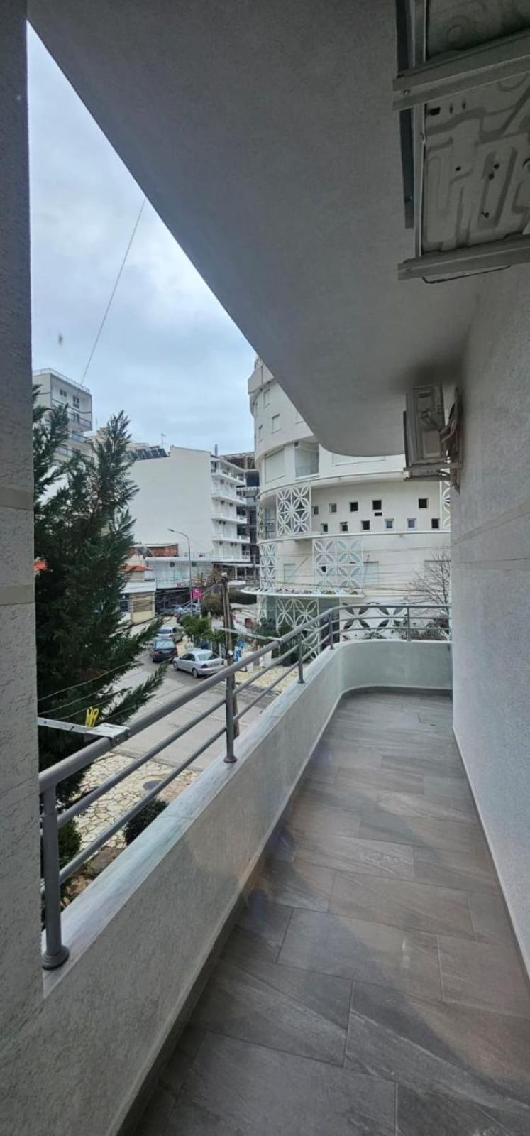Hotel Edina Apartments By Hp Saranda Dış mekan fotoğraf