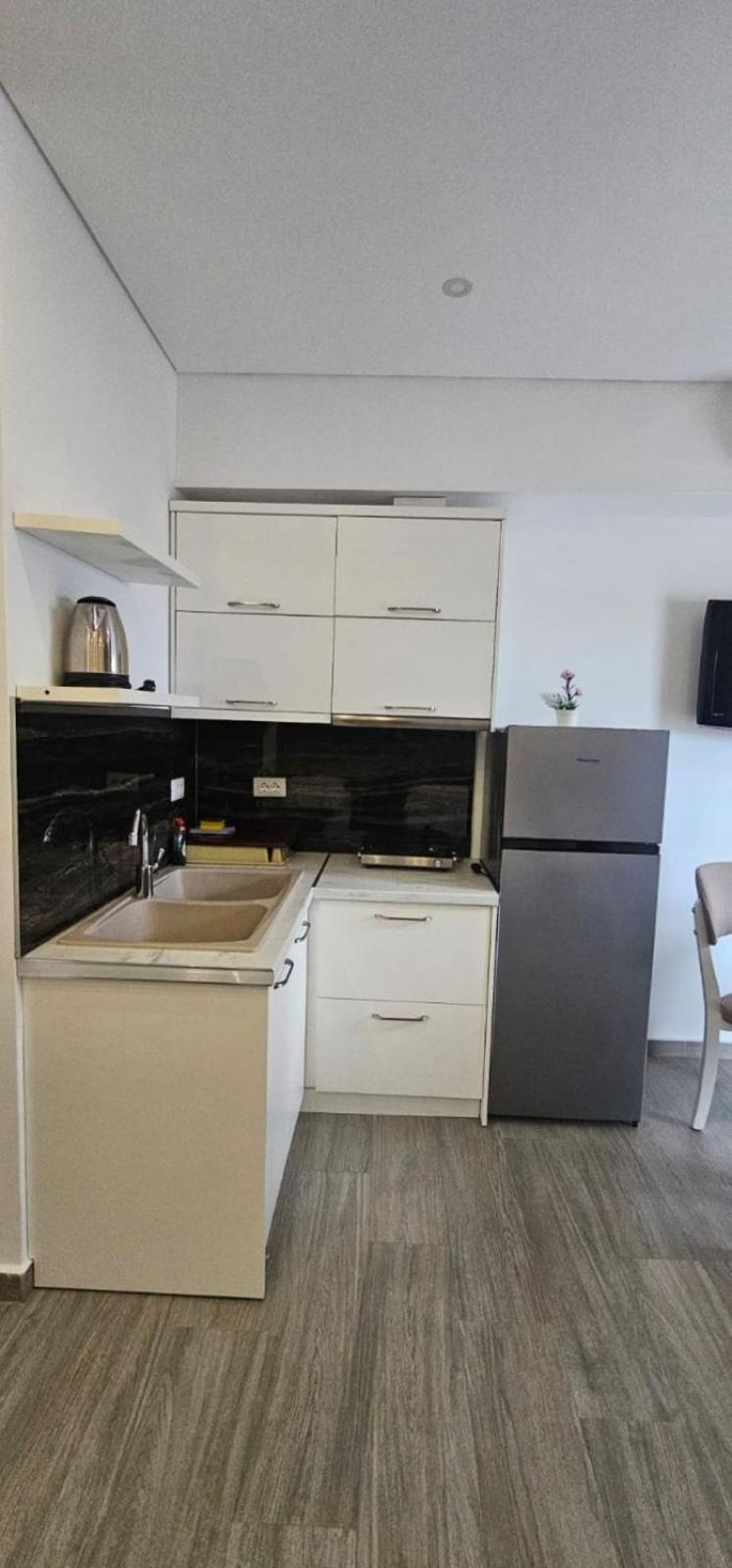 Hotel Edina Apartments By Hp Saranda Dış mekan fotoğraf